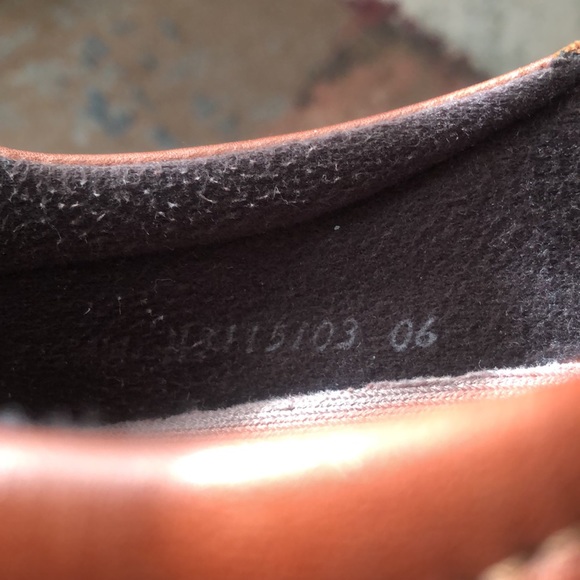 Womens size 8.5 brown SAS Roamer Velcro Walking Shoe - Picture 9 of 16